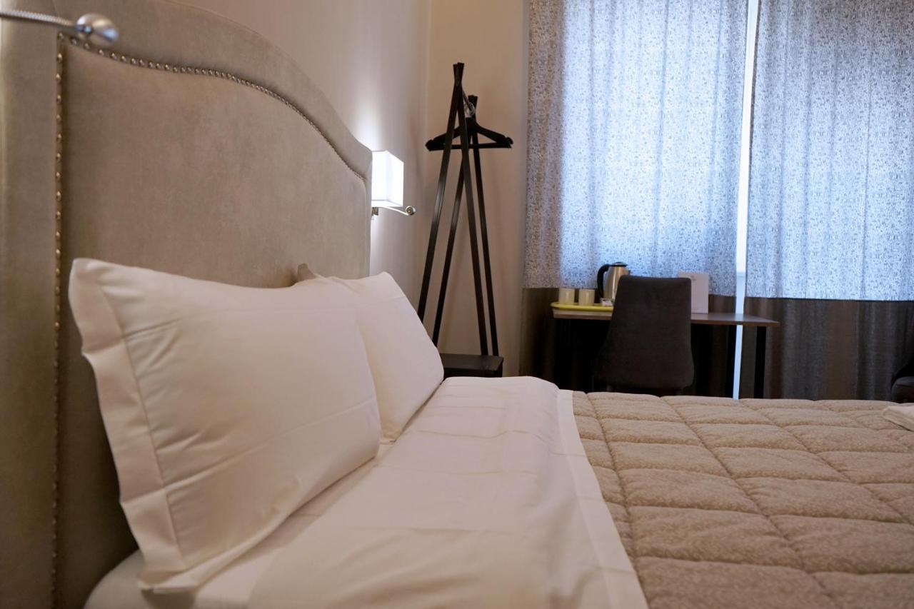 Re Di Smirne By Apulia Accommodation باري المظهر الخارجي الصورة