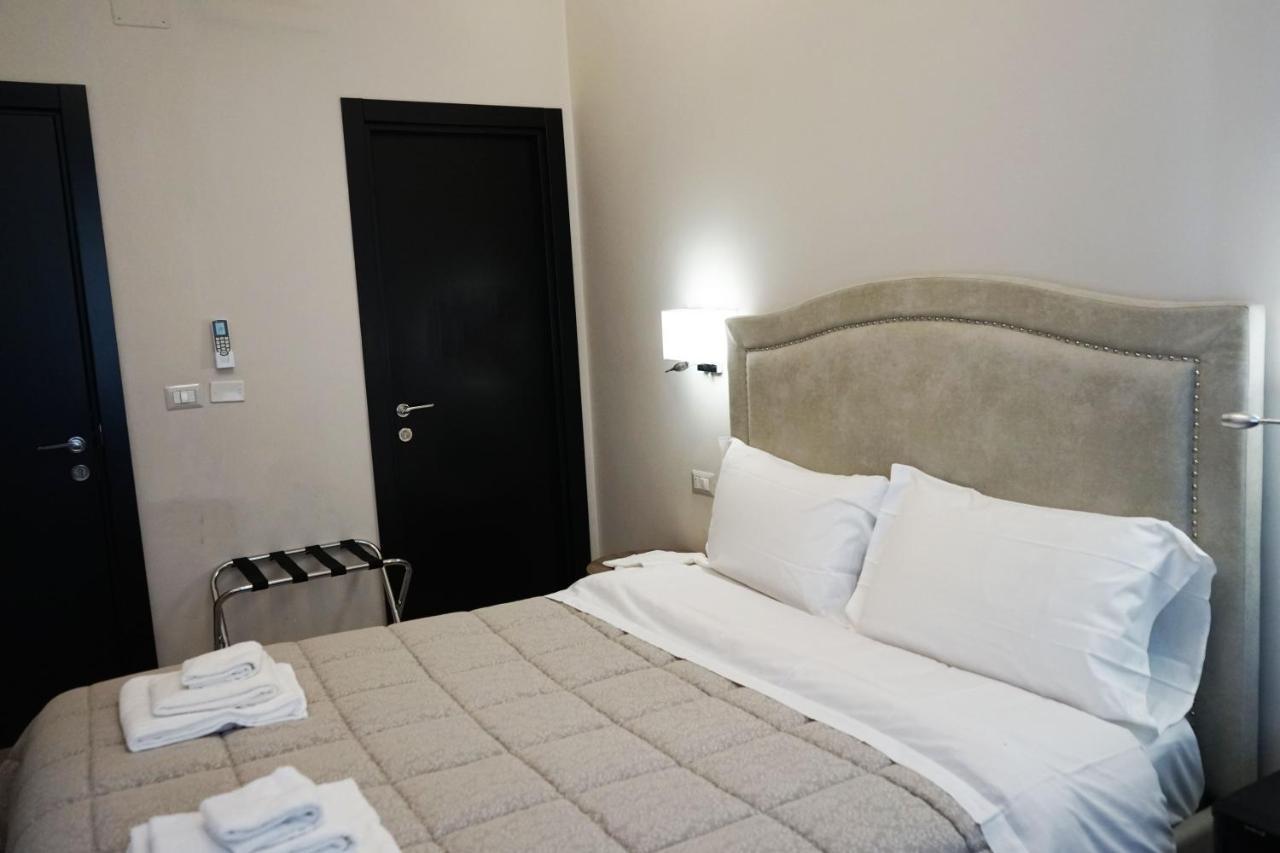 Re Di Smirne By Apulia Accommodation باري المظهر الخارجي الصورة