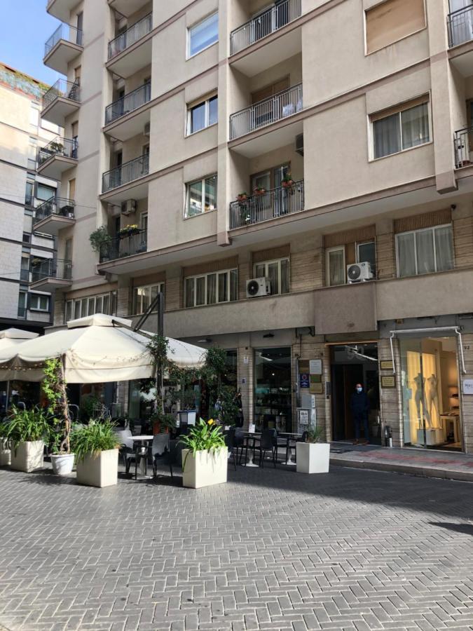 Re Di Smirne By Apulia Accommodation باري المظهر الخارجي الصورة